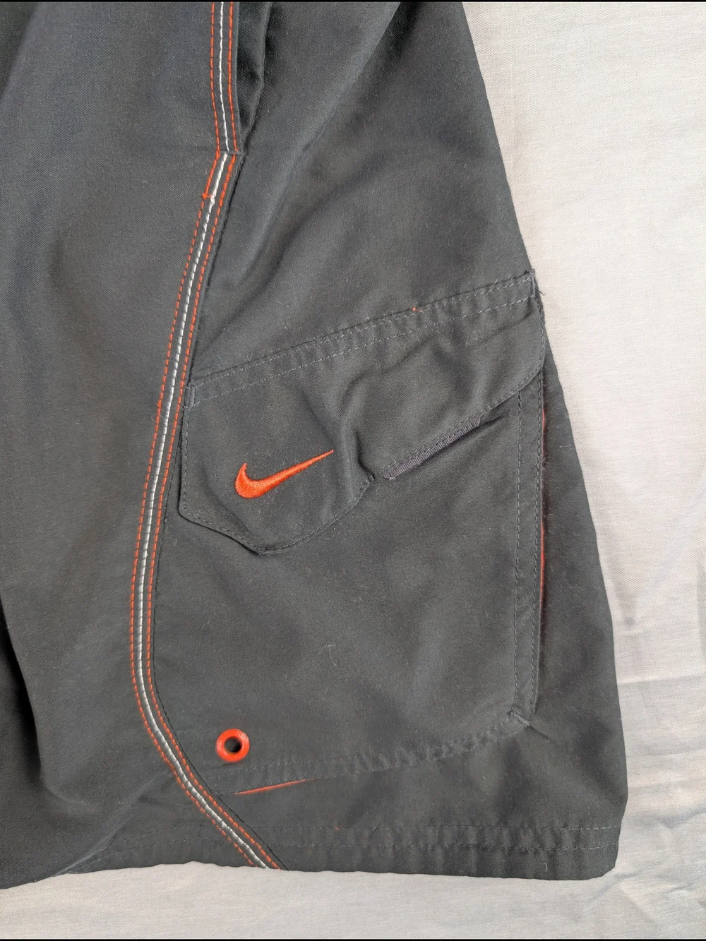 Nike Vintage Swim Trunks‎ Men's Size L Gray Orange Drawstring Pocket Y2K
